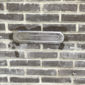 brievenbus in gevel gemaakt