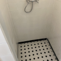 nieuwe douche vloer gemaakt